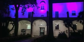 Anche Anacapri aderisce al progetto “La Campania si illumina di Viola”