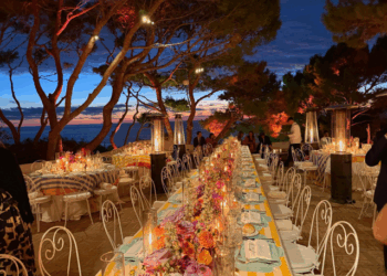 Cristine Savini Cigrang ama Capri più dei capresi. Ha puntato sulla destagionalizzazione e ha chiuso la saison  con un Gran Marriage. Io c’ero…