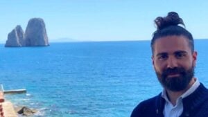 Capri abbraccia Sapri: gemellaggio tra i Club Napoli nel nome di Emanuele Melillo