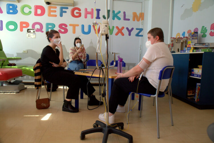 That’s Amore Capri, un impegno in continua crescita: più di 86.000 Euro raccolti nel biennio 2024-2025 e al via il nuovo sportello psicologico completamente gratuito per l’isola di Capri