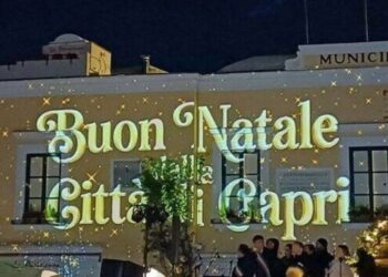 Capodanno a Capri, niente vetro e lattine per strada nella notte del 31 dicembre