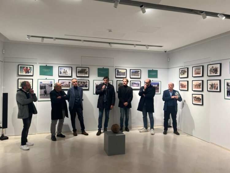 Capri svela il suo cuore biancoverde: l’Isola in campo celebra un secolo di passione (Photogallery)