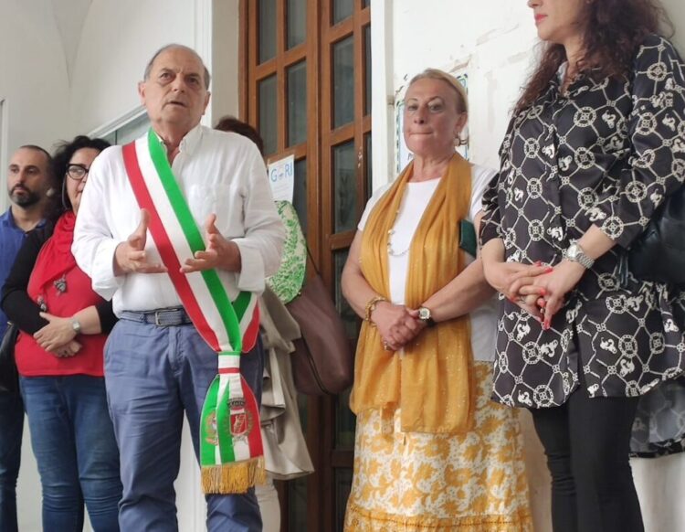 Ad Anacapri sbloccare i condoni edilizi e no alla demolizione automatica