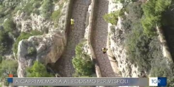 TGR: Memorial Vespoli, una maratona tra il cielo e il mare di Capri (Video)