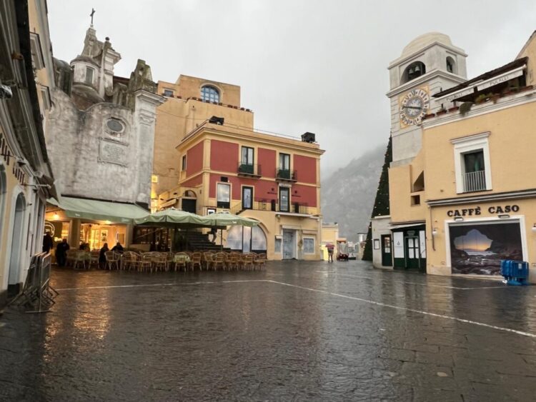 Capri si veste d’inverno (Gallery)