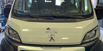 Capri e Anacapri, svolta per la mobilità inclusiva: l’ATC presenta il veicolo per il trasporto di persone con disabilità