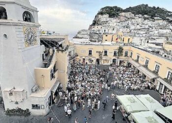 «Fermare l’overtourism» la nuova sfida delle isole