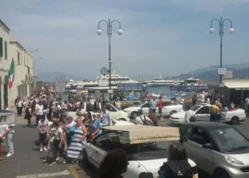 Annullato il regolamento sulle auto di cortesia a Capri