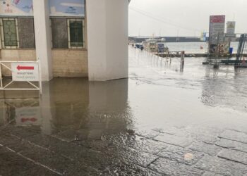 Capri isolata ancora una volta dalla terraferma: nessuna soluzione?