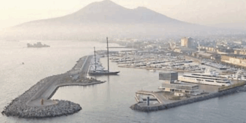 Il Golfo sfida la Costa Azzurra arriva il Napoli Boat Show e debutta a Marina di Stabia