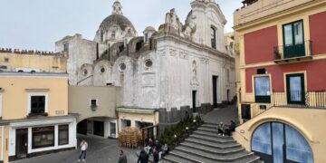Cattedrale, subito i lavori «C’è il pericolo di crolli»