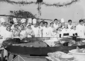 A Capri torna la zeppolata in piazzetta
