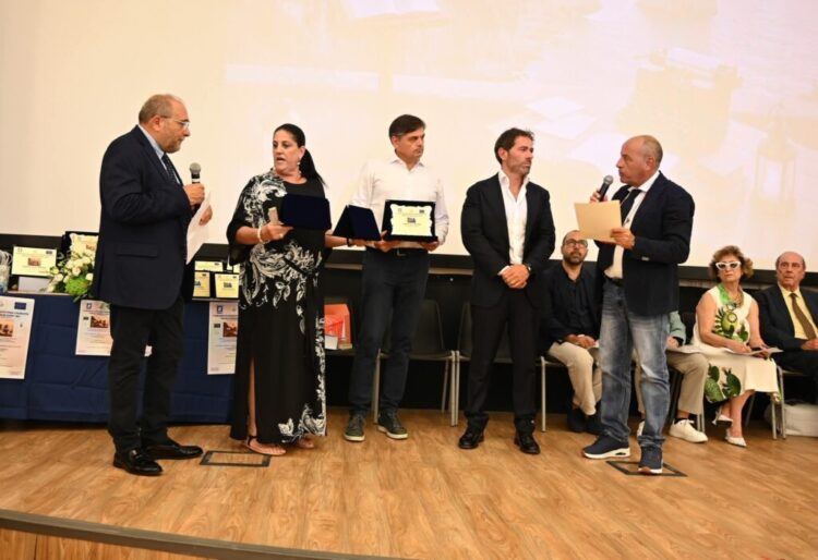Indetto il 2° concorso internazionale di poesia e narrativa: “Liriche e storie da Capri” 2026 (in memoria di Antonio Cimino)