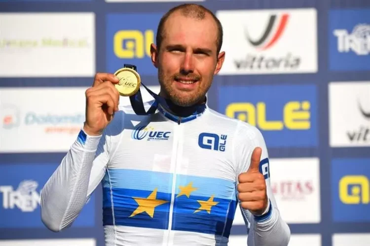 Ciclismo: Sonny Colbrelli testimonial della prima edizione della cronoscalata Capri