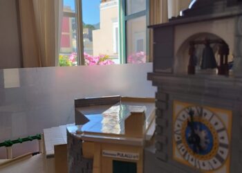 A Capri piazzetta in Lego e stop alle merci