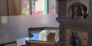 A Capri piazzetta in Lego e stop alle merci