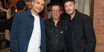 SOLE, MARE E SORRISI, IL NAPOLI SI RICARICA