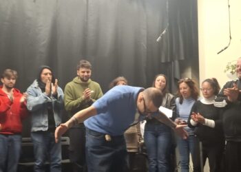 Il prossimo 27 aprile, presso il Teatro Cilea, andrà in scena lo spettacolo “Aspettando Godot tra attese e speranze”