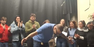 Il prossimo 27 aprile, presso il Teatro Cilea, andrà in scena lo spettacolo “Aspettando Godot tra attese e speranze”