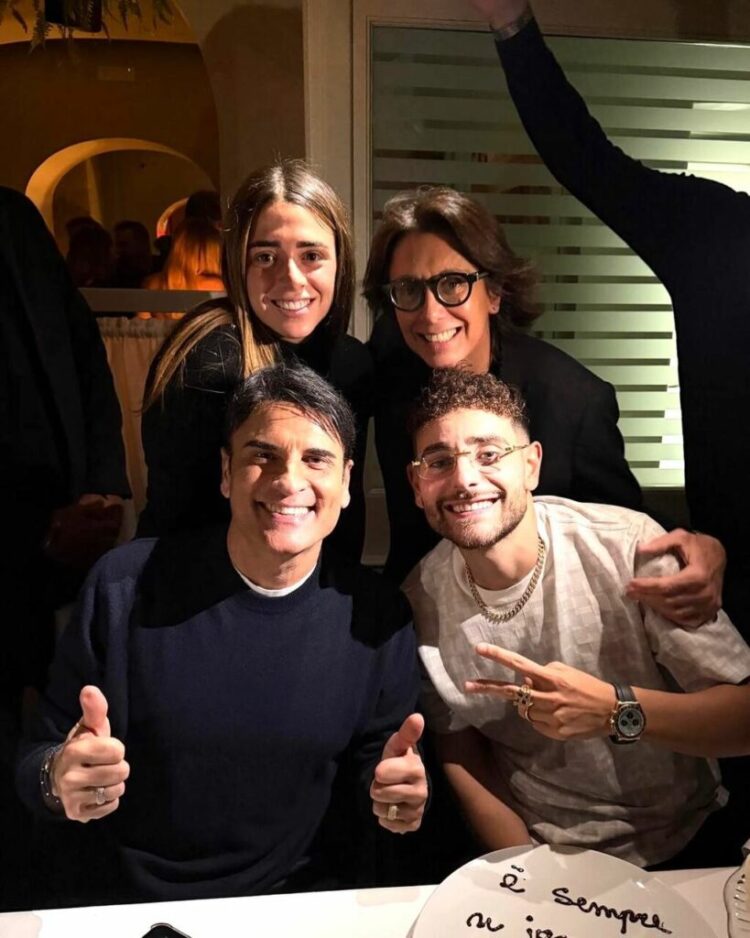 Sal Da Vinci, festa di compleanno al Quisisana di Capri con Rocco Hunt