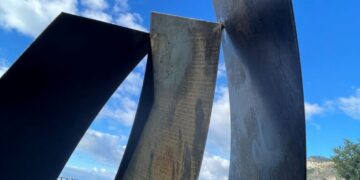 A Eboli in mostra le opere d’arte in ferro e metallo di Toni Scarduzio