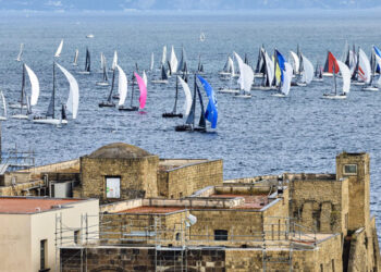 Duecento vele per la Tre Golfi Sailing Week, anteprima di Coppa America