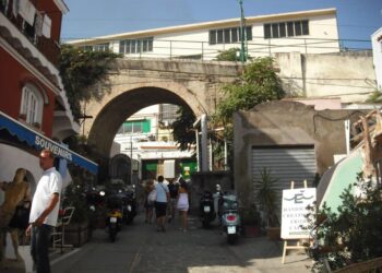 Capri: Sippic avvia il licenziamento per diciotto persone