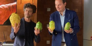 Tassoni sceglie Napoli: la Cedrata diventa “Il Giallo Napoletano”