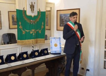 Ad Alessandro Preziosi il “Premio Campanile d’Oro Città di Capri 2026”