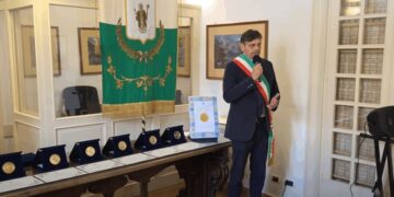 Ad Alessandro Preziosi il “Premio Campanile d’Oro Città di Capri 2026”