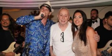 Ilaria Vitagliano, compleanno speciale a Capri: candeline, amici e grande gioia per i 40 anni della stilista