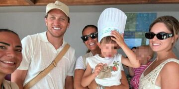 Piotr Zielinski ad Anacapri: vacanze relax allo stabilimento Il Nettuno