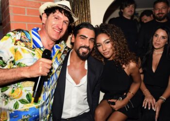 Gianluigi Lembo, l’estate inizia tra i VIP a Capri e l’abbraccio di Mara Venier a “Domenica In”