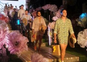 Anacapri, sfilata di moda a Piazza Vittoria: appuntamento con lo stile caprese