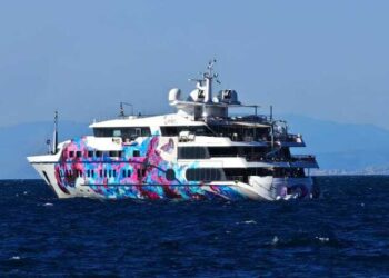 Incidente in mare all’esterno del porto commerciale di Capri