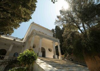 VILLA LYSIS e JAGO Amori per qualcuno et dolori per altri, di sacrum cosa resta?