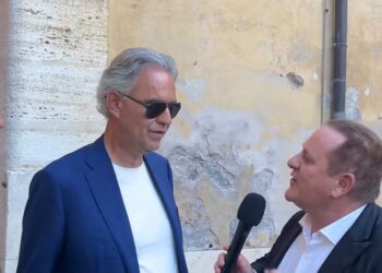BOCELLI, SERVILLO, GIANNINI E MAHMOOD: GRANDI PROTAGONISTI A “PARADISE” SU RAI 2  Venerdì 3 luglio, dopo la mezzanotte su Rai 2, la dodicesima puntata del late night show ideato e condotto da Pascal Vicedomini.
