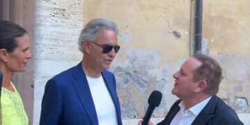 BOCELLI, SERVILLO, GIANNINI E MAHMOOD: GRANDI PROTAGONISTI A “PARADISE” SU RAI 2  Venerdì 3 luglio, dopo la mezzanotte su Rai 2, la dodicesima puntata del late night show ideato e condotto da Pascal Vicedomini.
