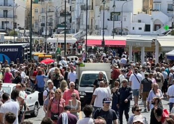 Scale mobili: Capri alla ricerca di una mobilità alternativa