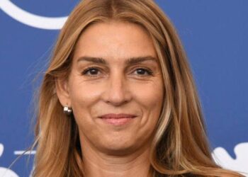 CAPRI, IPPOLITA DI MAJO PRESENTA A VILLA SAN MICHELE I SUOI VOLUMI DEDICATI A FABRIZIA RAMONDINO E GOLIARDA SAPIENZA / GIOVEDì 6 AGOSTO ORE 19