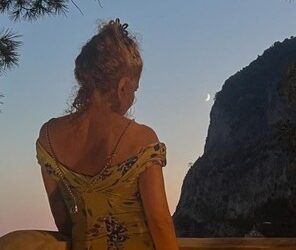 Adieu all’ultimo Gentiluomo di Capri Toni Petruzzi. Dopo Guido, Peppino, un altro pezzo dell’isola, fatto di gente per bene e cortese se ne va. Chi ci rimane adesso?