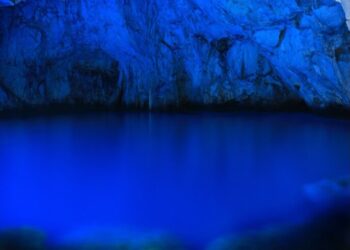 Archeologia e fotografia insieme negli scatti di Luigi Spina a Capri