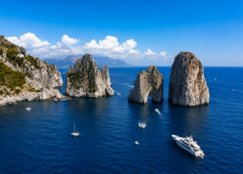 “Le Sirene del Nuovo” è il progetto con cui Capri è entrata tra le finaliste in corsa al titolo di Capitale italiana dell’Arte Contemporanea 2028