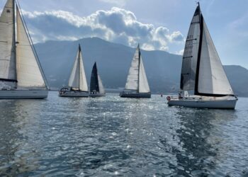 Torna nel Golfo di Napoli la “1 Golfo x 2 e per tutti”: 40 miglia tra Capri e la Penisola sorrentina