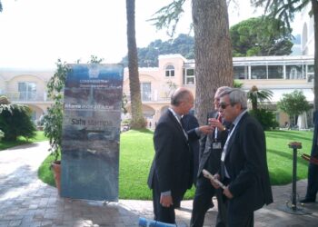 A Capri Meloni e Schlein tifano per la stessa squadra