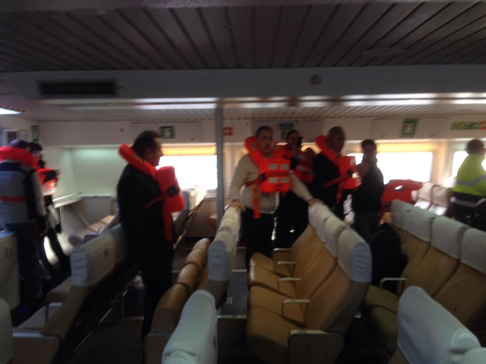 Avaria a bordo dell’Aliscafo Zenit, paura per i 57 passeggeri a bordo.